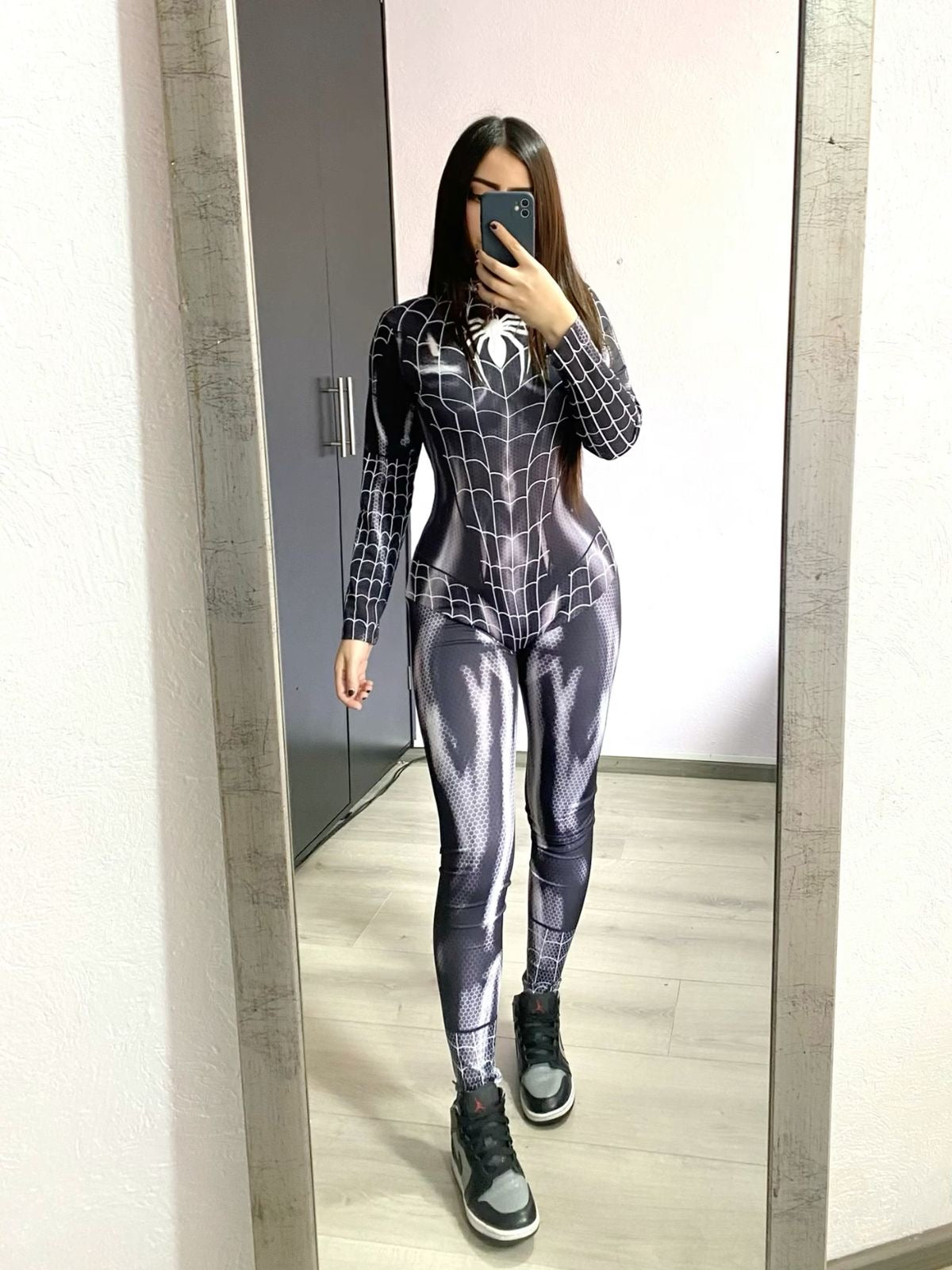Spider-Man traje negro (Venom Suit) 🕷️