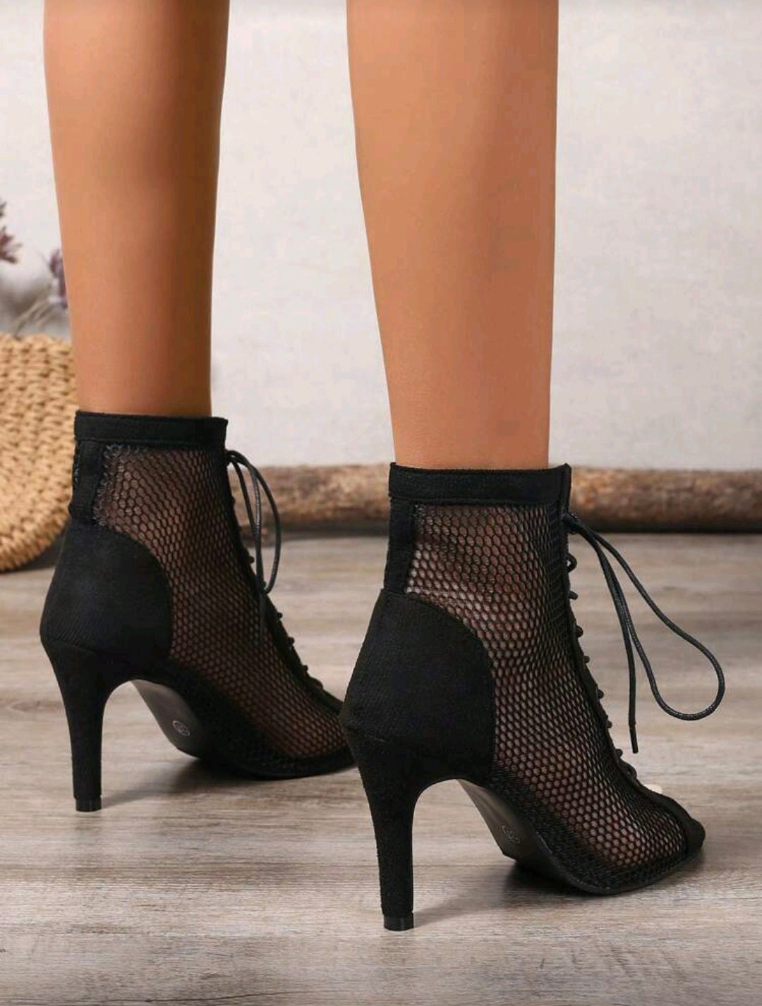 BOTINES NEGROS