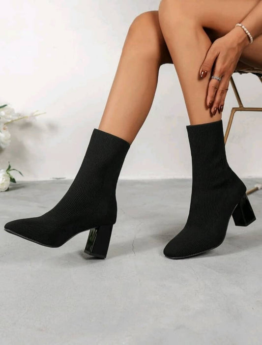 BOTINES