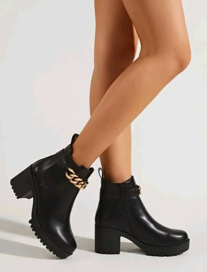 BOTINES NEGROS