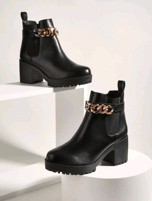 BOTINES NEGROS