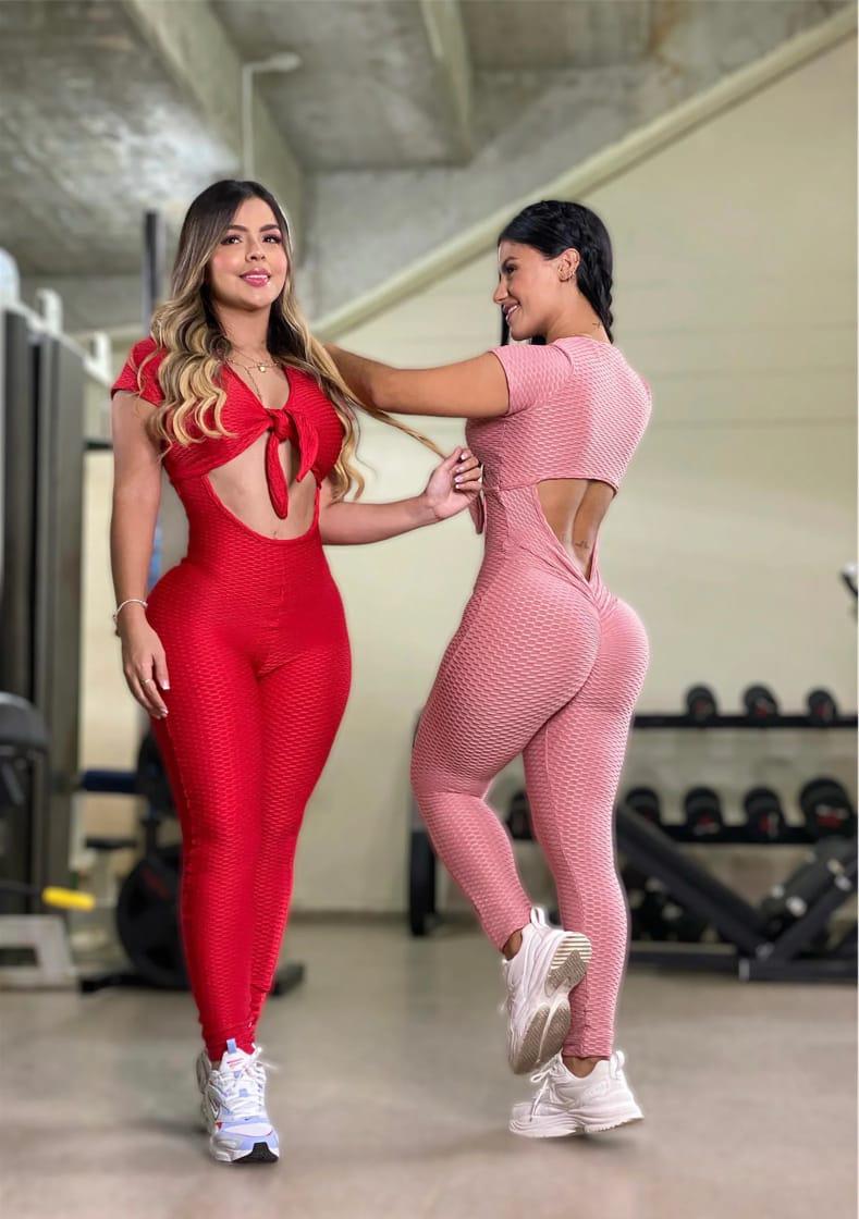 ENTERIZO MOÑO ROSADO