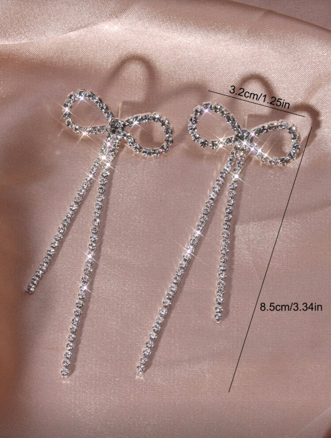 PENDIENTES DE GOTA CON LAZO