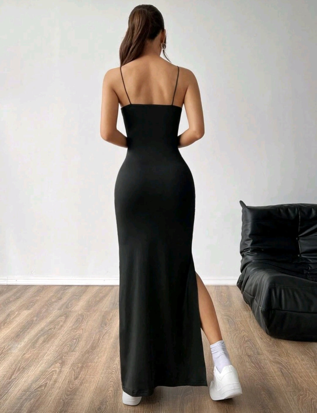 VESTIDO NEGRO