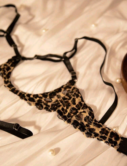 LENCERIA LEOPARDO CON ABERTURA