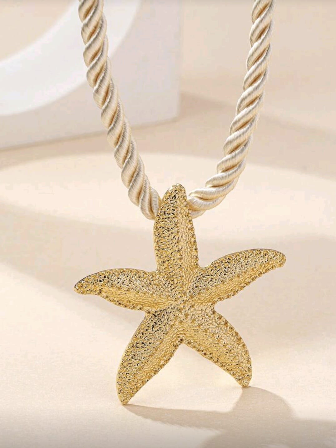 COLLAR ESTRELLAS