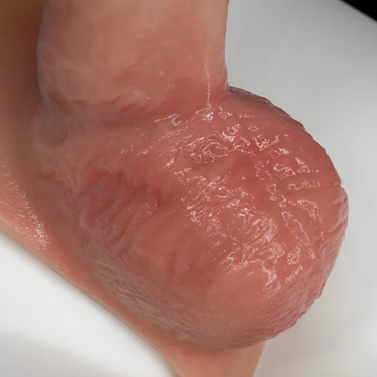 ARNES DE DILDO CON CORREA