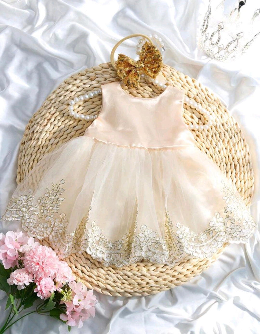 VESTIDO RECIEN NACIDA