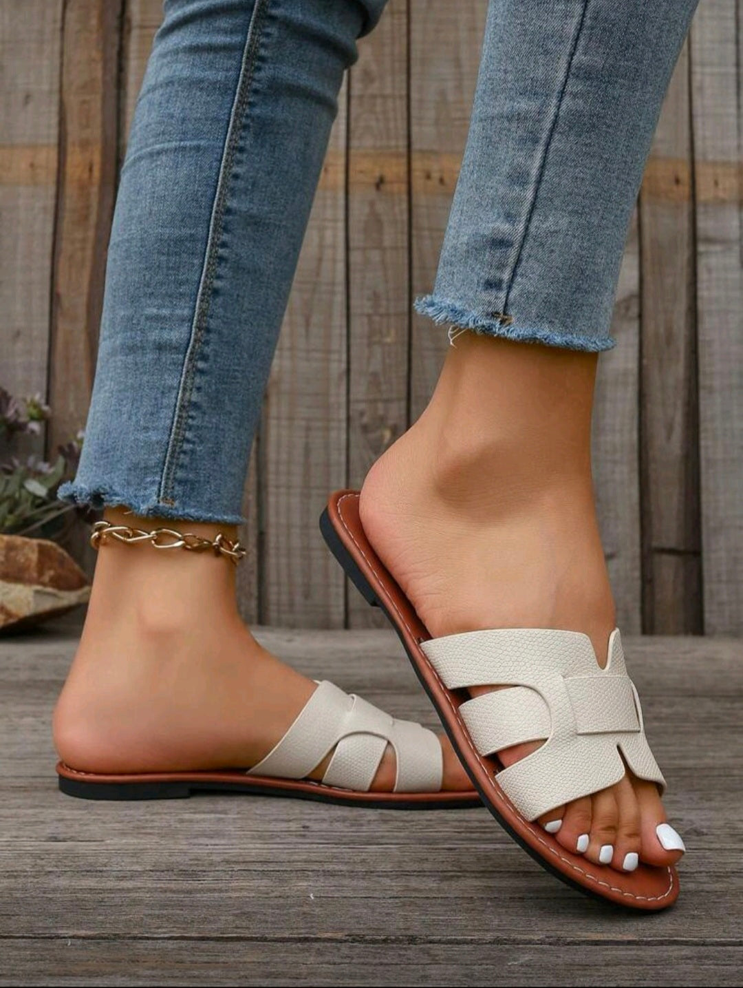 SANDALIAS PLANAS PARA EL VERANO