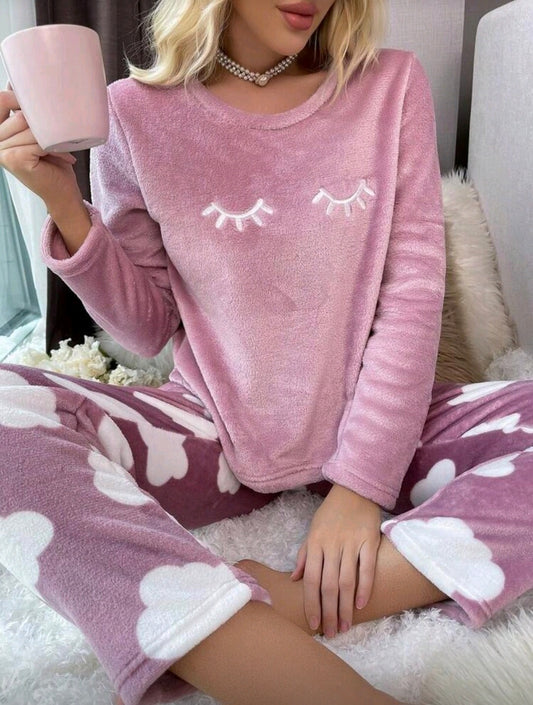 PIJAMA PELUDA