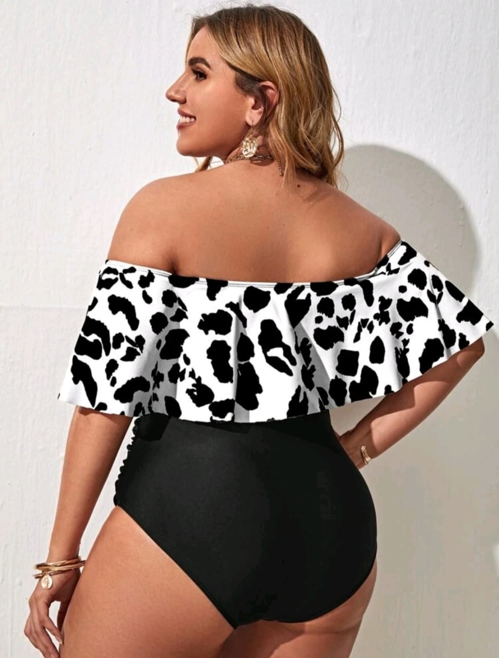 SET DE 2 PIEZAS PLUS!