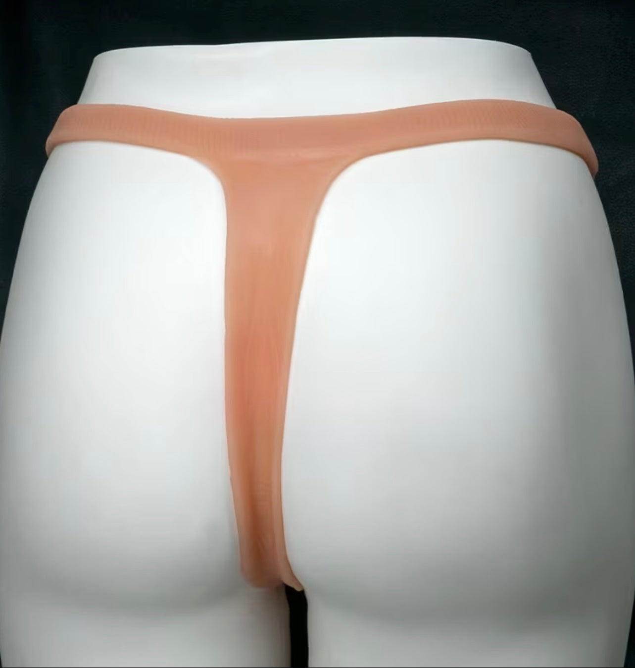 ARNES DE DILDO CON CORREA